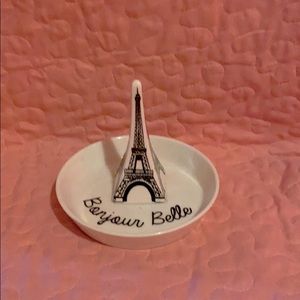Eiffel Tower jewelry stand for rings